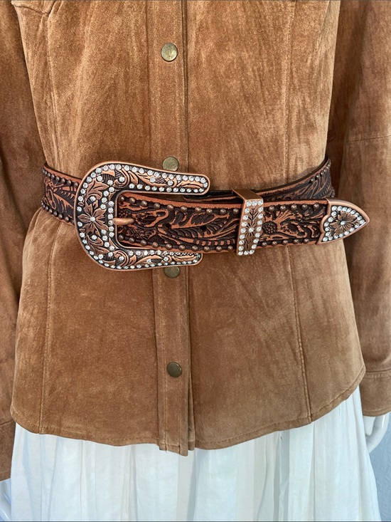 Angel Ranch Accessories - Copper-Tone Tooled Western Belt with Rhinestone Buckle - Women